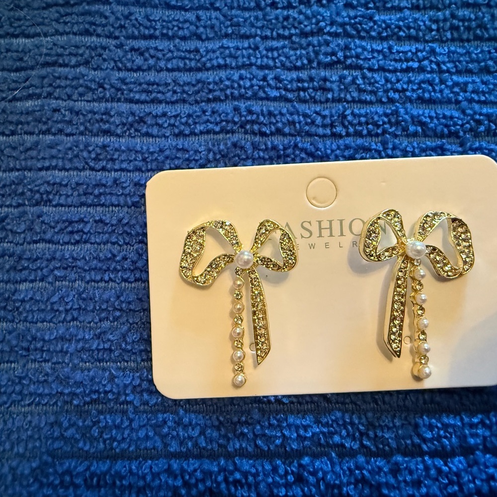 Fashion Jewelry Gold Bow Drop Earrings with Pearls